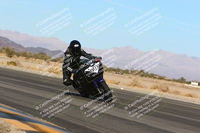 media/Jan-13-2024-SoCal Trackdays (Sat) [[9c032fe5aa]]/Turn 14 Inside (150pm)/